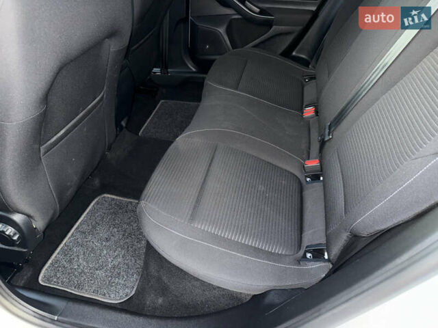 Білий Форд Фокус, об'ємом двигуна 1.5 л та пробігом 94 тис. км за 20500 $, фото 46 на Automoto.ua