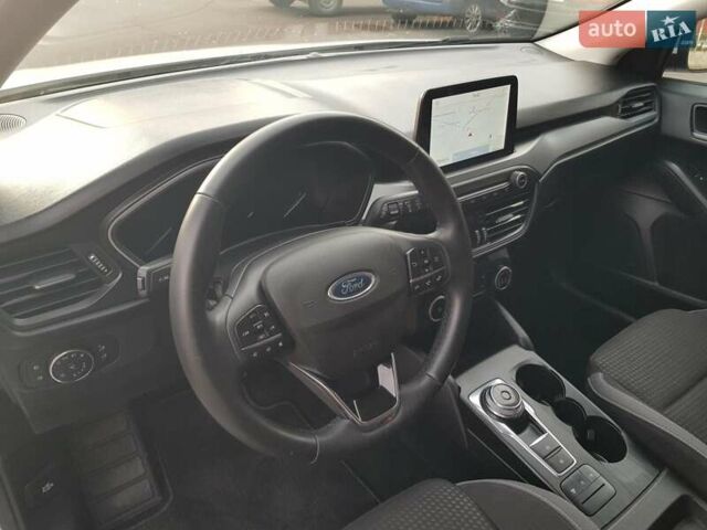 Белый Форд Фокус, объемом двигателя 1.5 л и пробегом 82 тыс. км за 18500 $, фото 23 на Automoto.ua