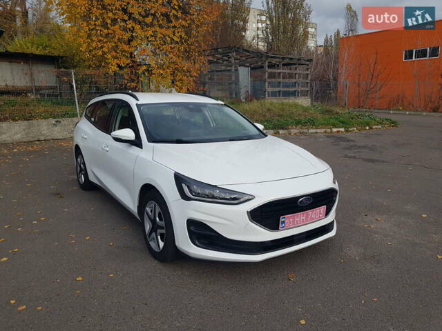 Белый Форд Фокус, объемом двигателя 1.5 л и пробегом 82 тыс. км за 18500 $, фото 4 на Automoto.ua