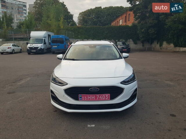 Белый Форд Фокус, объемом двигателя 1.5 л и пробегом 82 тыс. км за 19900 $, фото 2 на Automoto.ua