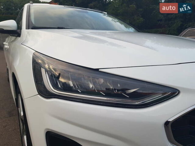 Белый Форд Фокус, объемом двигателя 1.5 л и пробегом 82 тыс. км за 19900 $, фото 18 на Automoto.ua