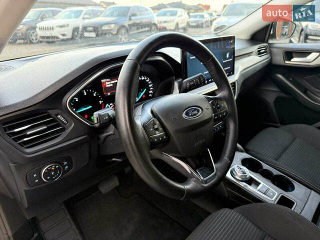Білий Форд Фокус, об'ємом двигуна 1.5 л та пробігом 94 тис. км за 20500 $, фото 36 на Automoto.ua