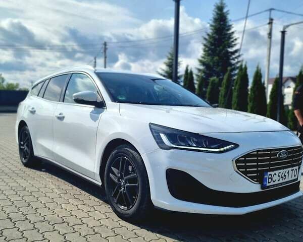 Белый Форд Фокус, объемом двигателя 1.5 л и пробегом 92 тыс. км за 20499 $, фото 7 на Automoto.ua