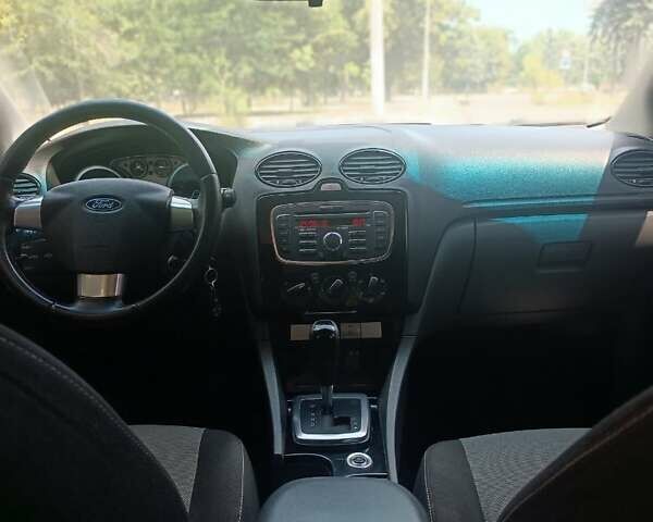 Бежевый Форд Фокус, объемом двигателя 1.6 л и пробегом 222 тыс. км за 6500 $, фото 16 на Automoto.ua