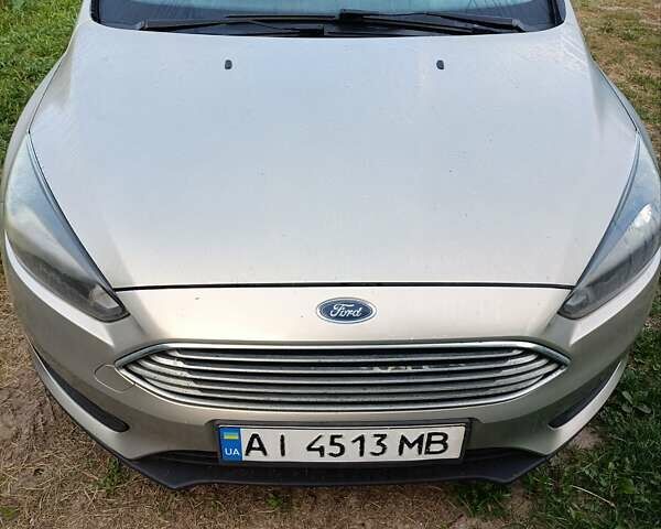 Бежевый Форд Фокус, объемом двигателя 2 л и пробегом 119 тыс. км за 8900 $, фото 2 на Automoto.ua