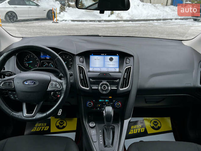 Бежевий Форд Фокус, об'ємом двигуна 2 л та пробігом 132 тис. км за 9200 $, фото 11 на Automoto.ua