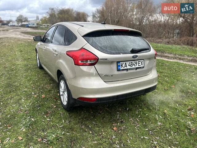 Бежевый Форд Фокус, объемом двигателя 2 л и пробегом 115 тыс. км за 7299 $, фото 6 на Automoto.ua