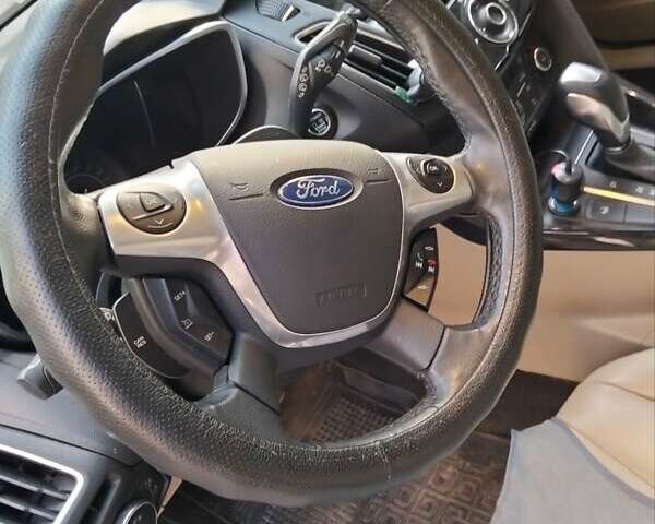 Бежевый Форд Фокус, объемом двигателя 0 л и пробегом 42 тыс. км за 9500 $, фото 1 на Automoto.ua