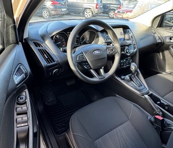 Бежевий Форд Фокус, об'ємом двигуна 2 л та пробігом 114 тис. км за 9600 $, фото 11 на Automoto.ua