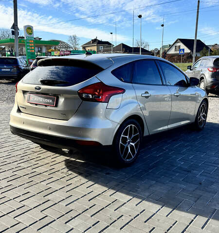 Бежевый Форд Фокус, объемом двигателя 2 л и пробегом 114 тыс. км за 9600 $, фото 6 на Automoto.ua