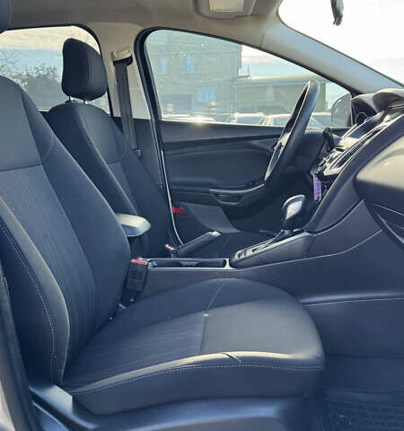 Бежевый Форд Фокус, объемом двигателя 2 л и пробегом 114 тыс. км за 9600 $, фото 11 на Automoto.ua