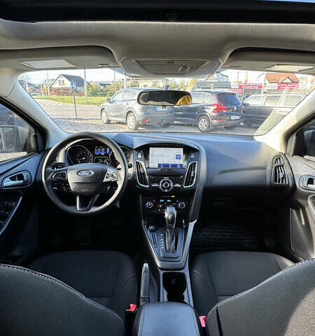 Бежевый Форд Фокус, объемом двигателя 2 л и пробегом 114 тыс. км за 9600 $, фото 13 на Automoto.ua