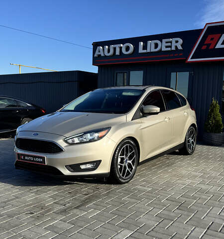 Бежевый Форд Фокус, объемом двигателя 2 л и пробегом 114 тыс. км за 9600 $, фото 2 на Automoto.ua