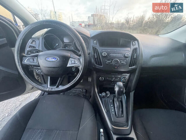 Бежевий Форд Фокус, об'ємом двигуна 2 л та пробігом 105 тис. км за 9200 $, фото 7 на Automoto.ua