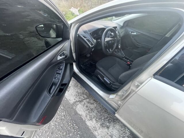 Бежевый Форд Фокус, объемом двигателя 2 л и пробегом 105 тыс. км за 9200 $, фото 8 на Automoto.ua