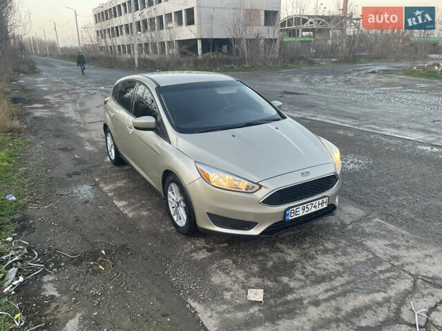 Бежевый Форд Фокус, объемом двигателя 2 л и пробегом 105 тыс. км за 9200 $, фото 3 на Automoto.ua