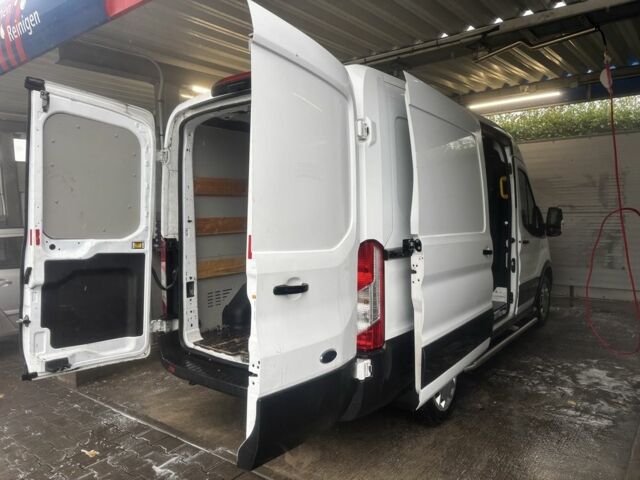 Бежевый Форд Фокус, объемом двигателя 2 л и пробегом 240 тыс. км за 17000 $, фото 3 на Automoto.ua