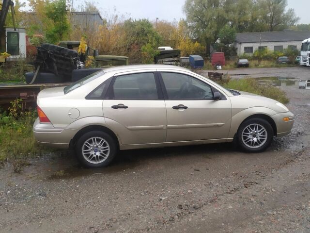 Бежевий Форд Фокус, об'ємом двигуна 2 л та пробігом 200 тис. км за 1700 $, фото 3 на Automoto.ua