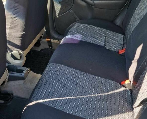 Бежевый Форд Фокус, объемом двигателя 1.6 л и пробегом 345 тыс. км за 3500 $, фото 7 на Automoto.ua