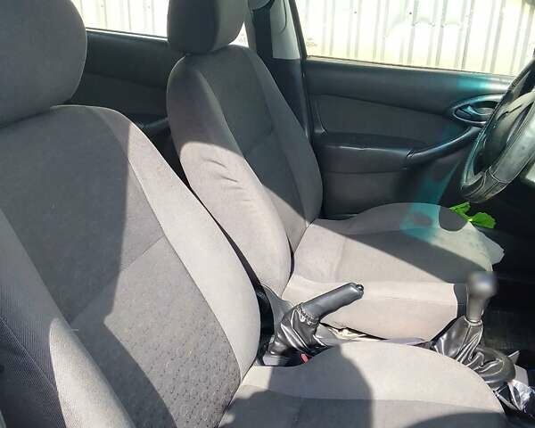 Бежевый Форд Фокус, объемом двигателя 1.6 л и пробегом 351 тыс. км за 3000 $, фото 10 на Automoto.ua