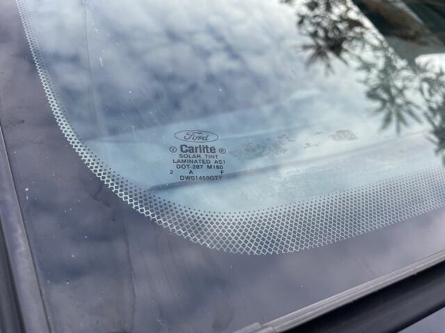 Бежевый Форд Фокус, объемом двигателя 2 л и пробегом 160 тыс. км за 2900 $, фото 10 на Automoto.ua