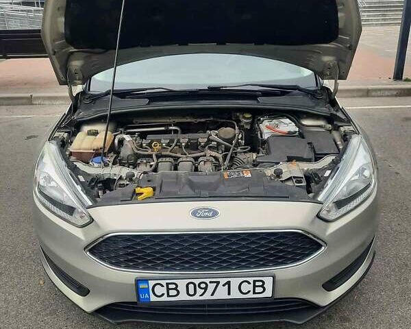 Бежевый Форд Фокус, объемом двигателя 2 л и пробегом 117 тыс. км за 9500 $, фото 2 на Automoto.ua