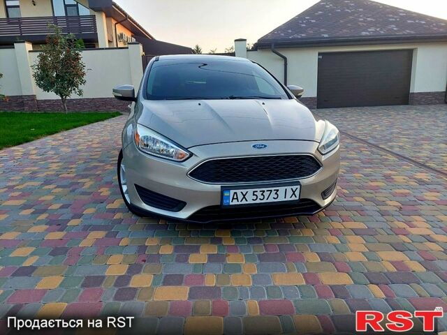 Бежевый Форд Фокус, объемом двигателя 2 л и пробегом 115 тыс. км за 8800 $, фото 1 на Automoto.ua