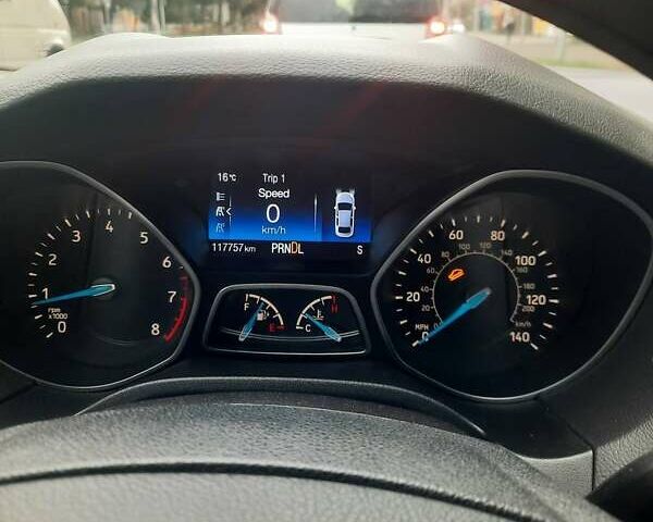 Бежевый Форд Фокус, объемом двигателя 2 л и пробегом 117 тыс. км за 9500 $, фото 15 на Automoto.ua