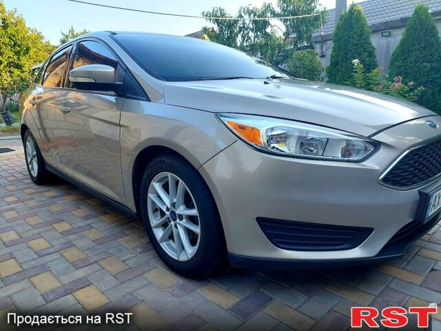 Бежевый Форд Фокус, объемом двигателя 2 л и пробегом 115 тыс. км за 8800 $, фото 7 на Automoto.ua