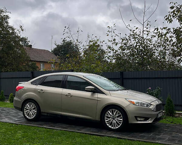 Бежевый Форд Фокус, объемом двигателя 2 л и пробегом 215 тыс. км за 11300 $, фото 12 на Automoto.ua