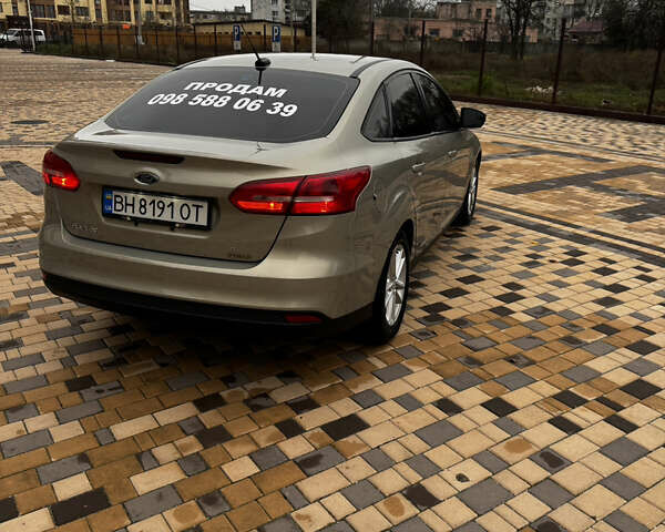 Бежевий Форд Фокус, об'ємом двигуна 2 л та пробігом 124 тис. км за 8400 $, фото 3 на Automoto.ua