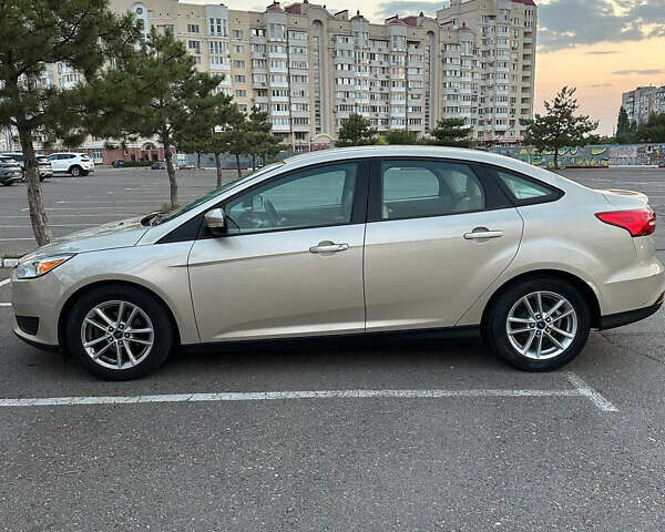 Бежевый Форд Фокус, объемом двигателя 2 л и пробегом 191 тыс. км за 7500 $, фото 2 на Automoto.ua