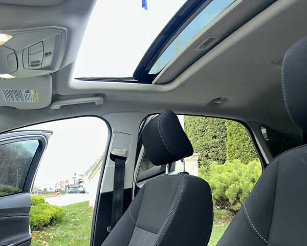 Бежевий Форд Фокус, об'ємом двигуна 2 л та пробігом 102 тис. км за 9400 $, фото 8 на Automoto.ua