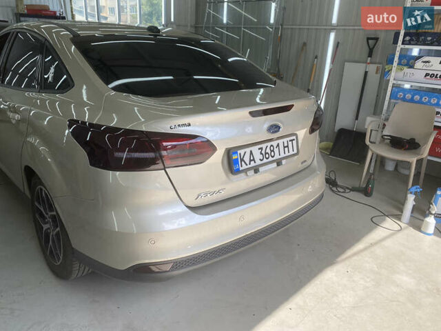 Бежевый Форд Фокус, объемом двигателя 2 л и пробегом 122 тыс. км за 11800 $, фото 6 на Automoto.ua