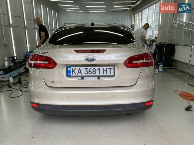 Бежевый Форд Фокус, объемом двигателя 2 л и пробегом 122 тыс. км за 11800 $, фото 9 на Automoto.ua