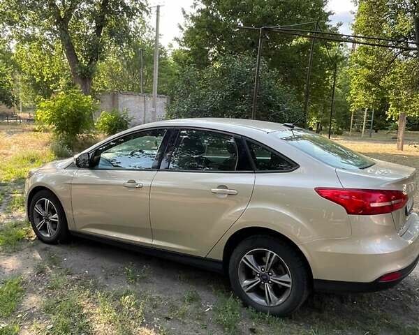 Бежевый Форд Фокус, объемом двигателя 1 л и пробегом 92 тыс. км за 8100 $, фото 9 на Automoto.ua