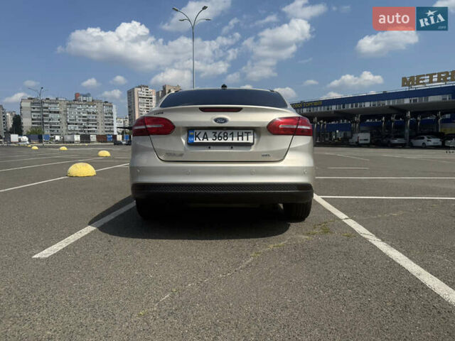 Бежевый Форд Фокус, объемом двигателя 2 л и пробегом 122 тыс. км за 11800 $, фото 13 на Automoto.ua