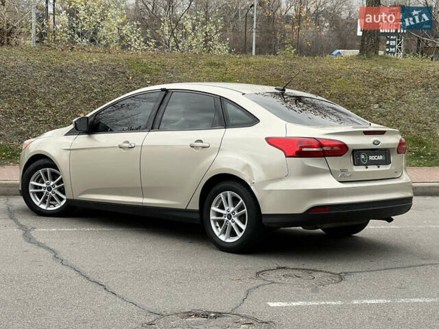Бежевый Форд Фокус, объемом двигателя 2 л и пробегом 128 тыс. км за 7800 $, фото 17 на Automoto.ua