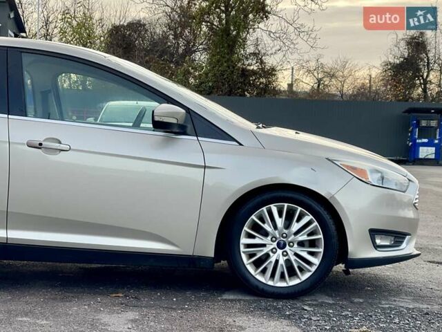 Бежевий Форд Фокус, об'ємом двигуна 2 л та пробігом 264 тис. км за 6750 $, фото 13 на Automoto.ua