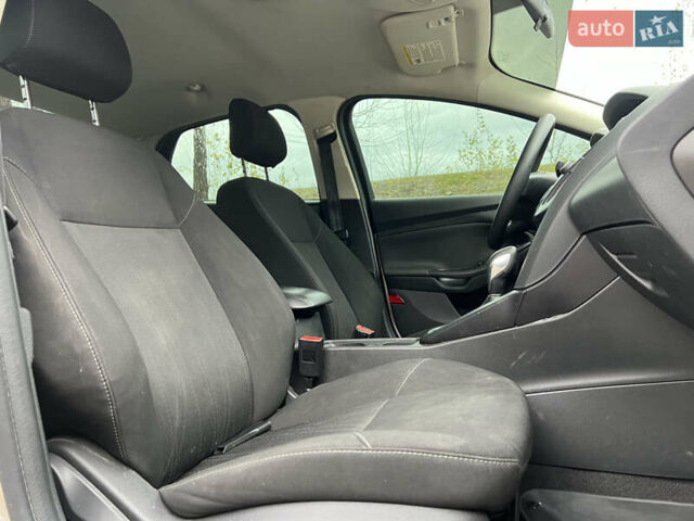 Бежевый Форд Фокус, объемом двигателя 2 л и пробегом 128 тыс. км за 7800 $, фото 54 на Automoto.ua