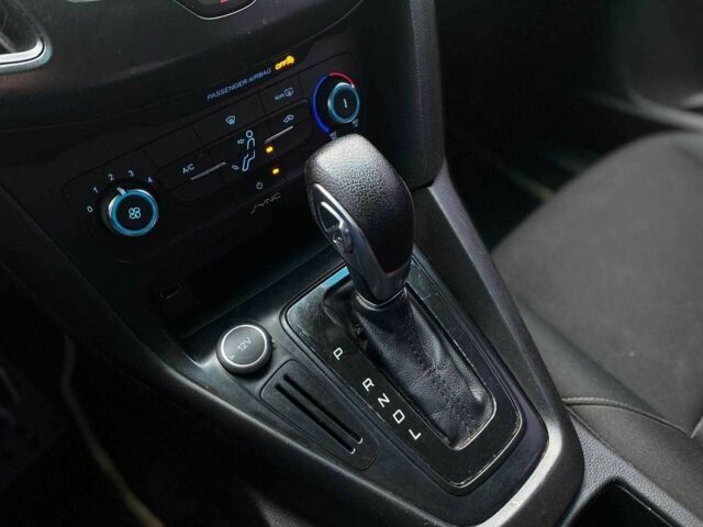 Бежевий Форд Фокус, об'ємом двигуна 2 л та пробігом 180 тис. км за 8990 $, фото 21 на Automoto.ua