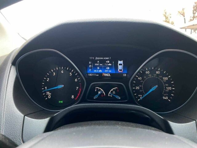 Бежевий Форд Фокус, об'ємом двигуна 2 л та пробігом 180 тис. км за 8990 $, фото 17 на Automoto.ua