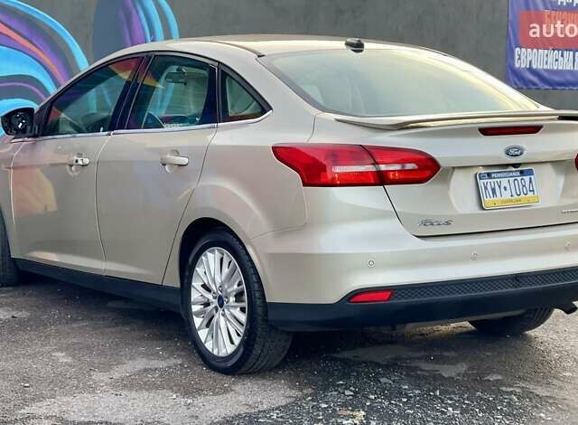 Бежевий Форд Фокус, об'ємом двигуна 2 л та пробігом 264 тис. км за 6750 $, фото 19 на Automoto.ua