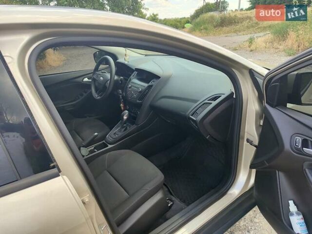 Бежевий Форд Фокус, об'ємом двигуна 2 л та пробігом 79 тис. км за 9800 $, фото 7 на Automoto.ua
