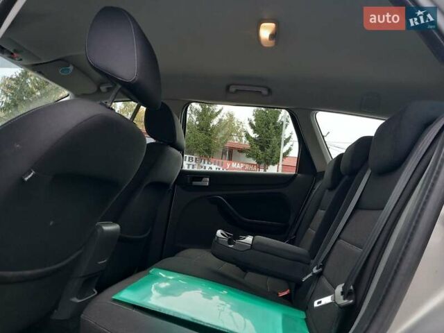 Форд Фокус 2009 у Городке на Automoto.ua Бежевий Форд Фокус, об'ємом двигуна 1.8 л та пробігом 225 тис. км за 5550 $, фото 27 на Automoto.ua