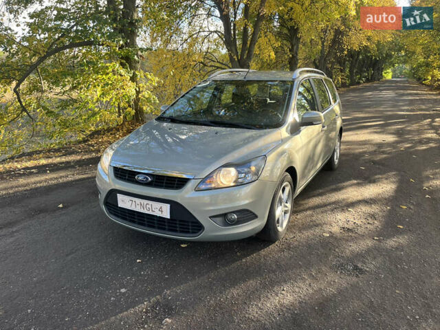 Бежевый Форд Фокус, объемом двигателя 0 л и пробегом 220 тыс. км за 6200 $, фото 3 на Automoto.ua