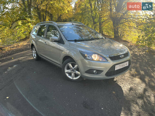 Бежевый Форд Фокус, объемом двигателя 0 л и пробегом 220 тыс. км за 6200 $, фото 10 на Automoto.ua