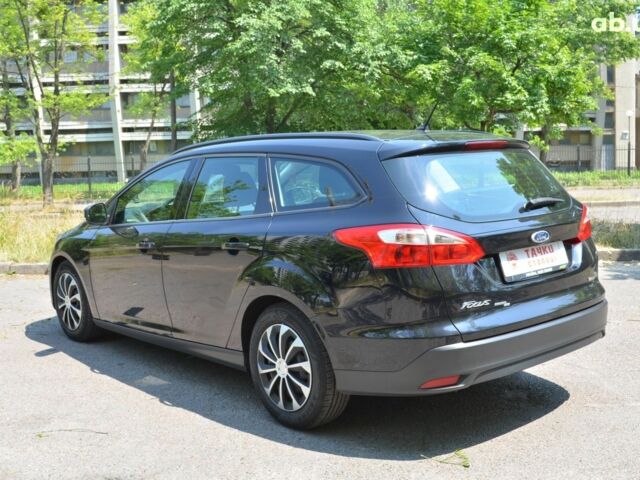 Черный Форд Фокус, объемом двигателя 1.6 л и пробегом 225 тыс. км за 7500 $, фото 5 на Automoto.ua