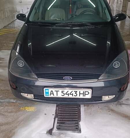 Черный Форд Фокус, объемом двигателя 1.6 л и пробегом 345 тыс. км за 2500 $, фото 6 на Automoto.ua