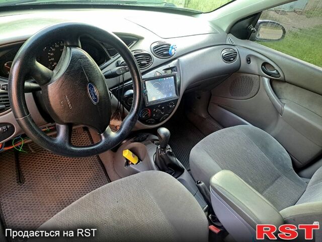 Чорний Форд Фокус, об'ємом двигуна 1.4 л та пробігом 0 тис. км за 3500 $, фото 5 на Automoto.ua